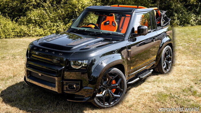 This Custom Defender Removes Its Roof and Lets the Leather Make All the Noise | Carscoops